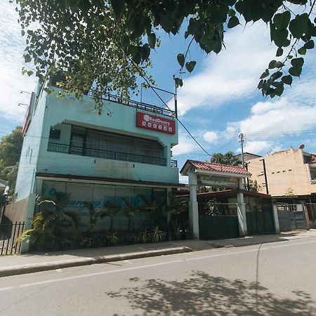Reddoorz At Maanyag Pension House Mandaue Cebu Esterno foto