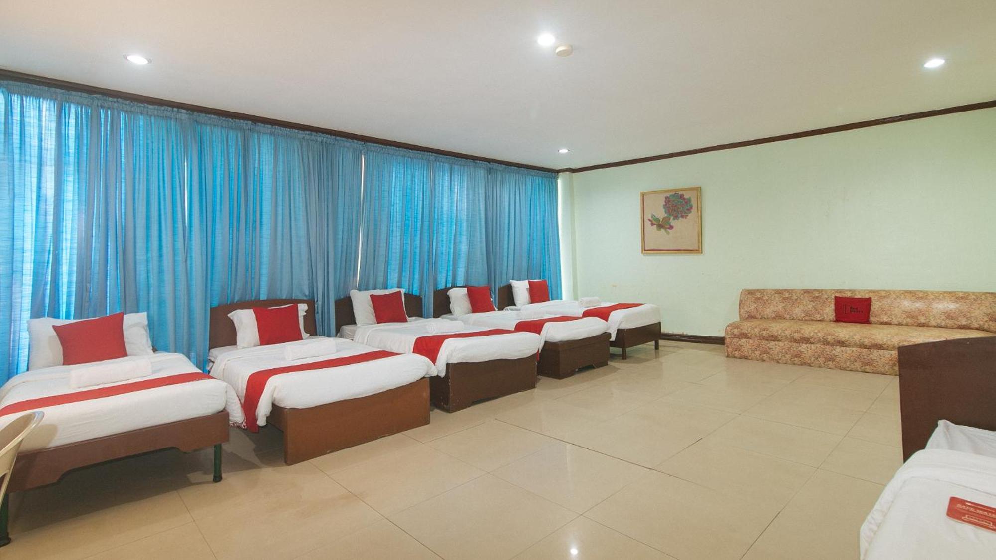Reddoorz At Maanyag Pension House Mandaue Cebu Esterno foto