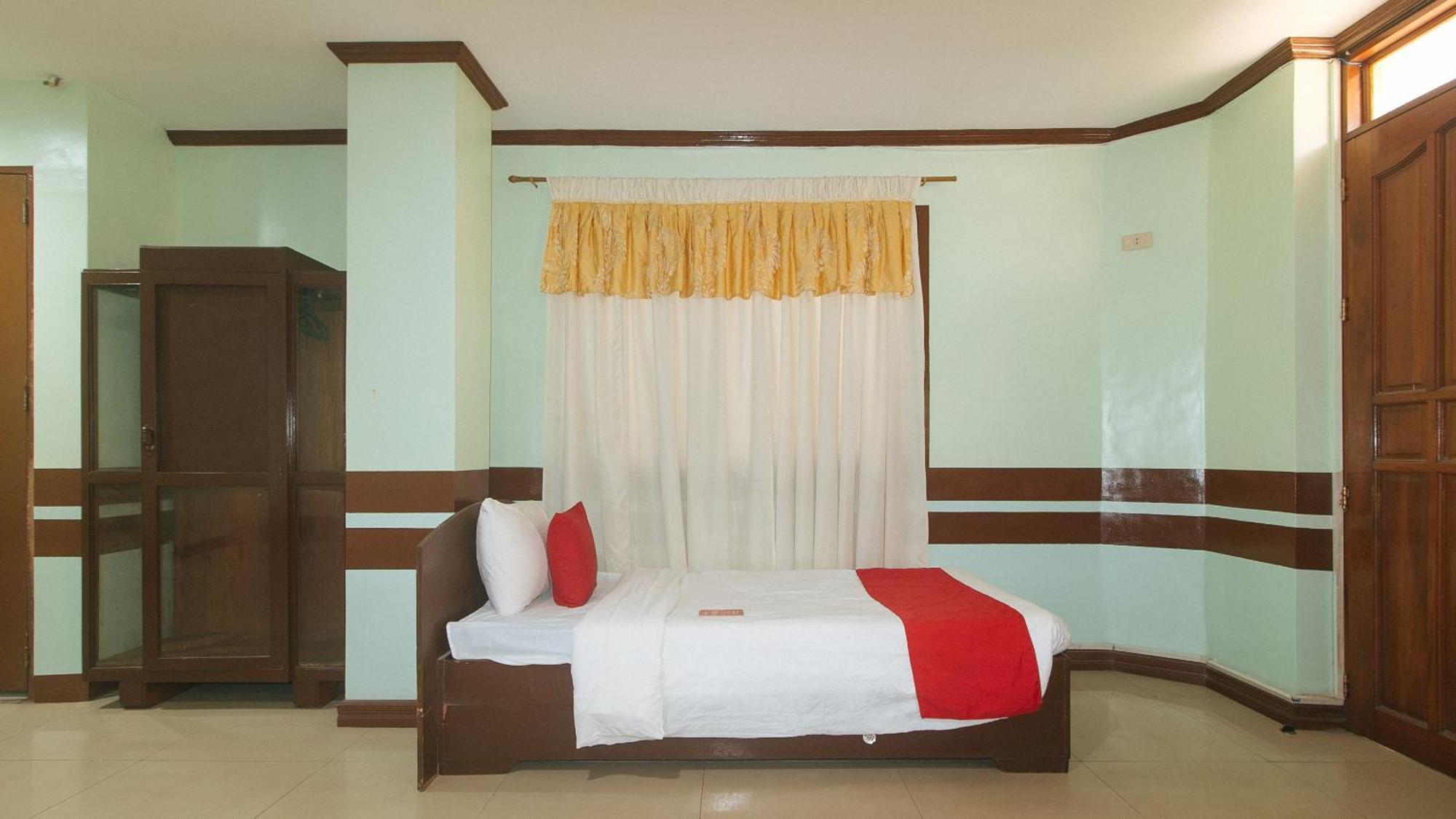 Reddoorz At Maanyag Pension House Mandaue Cebu Esterno foto