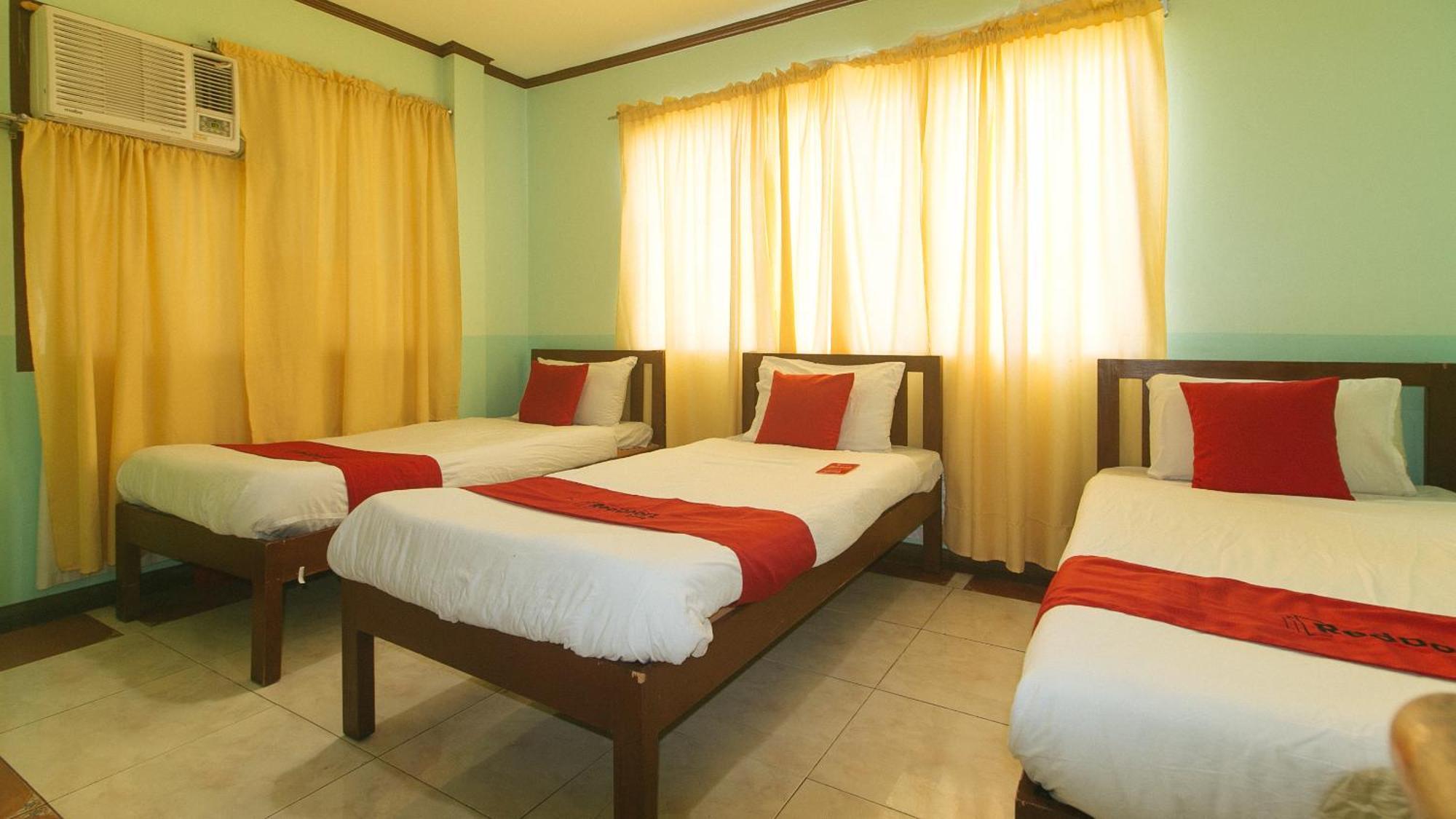 Reddoorz At Maanyag Pension House Mandaue Cebu Esterno foto