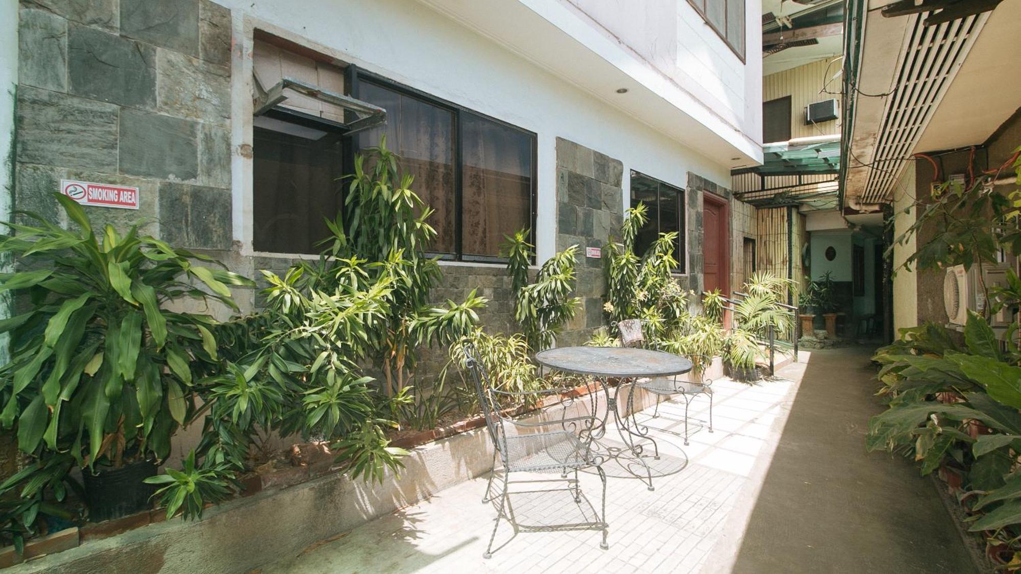 Reddoorz At Maanyag Pension House Mandaue Cebu Esterno foto